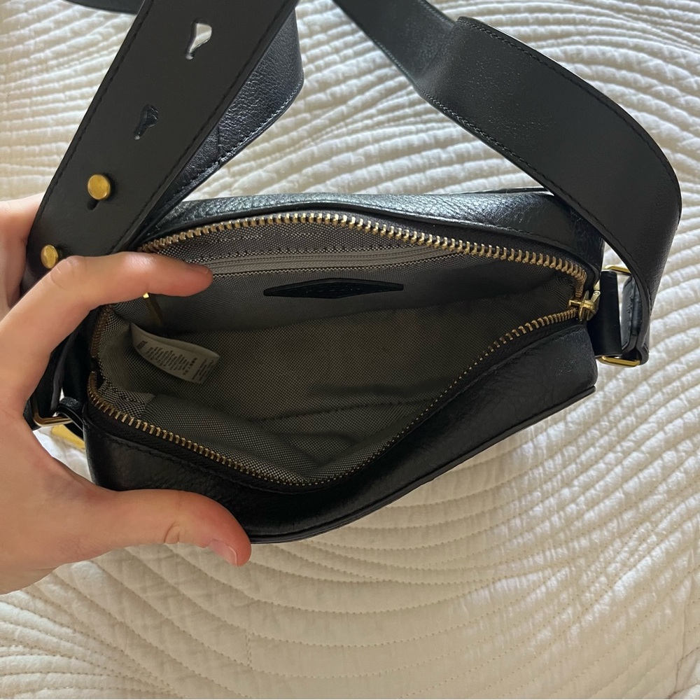 Fossil Black Leather Crossbody Bag - Picture 4 of 5